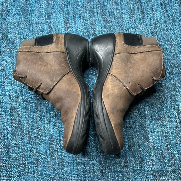 Merrell Veranda Cloudy Brown Leather Booties - Picture 5 of 9